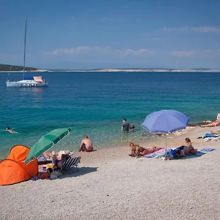 In With Two-bedrooms 1 *