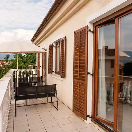 In With Two-bedrooms 1 Apartment Silo (Krk)