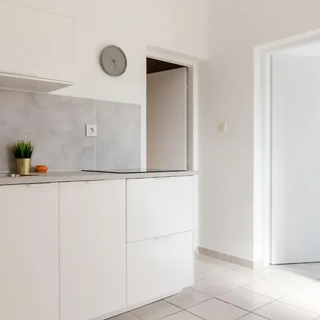 In With Two-bedrooms 1 Apartament *